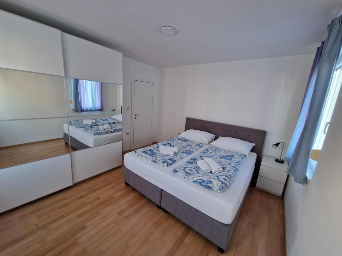 Apartments Vedran 푸나트 외부 사진